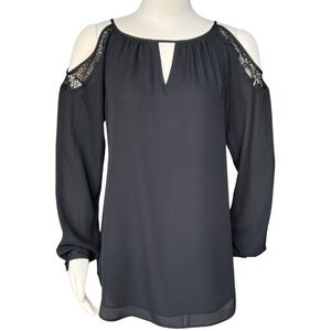 White House Black Market Gracie Cold Shoulder Black Blouse Size Small NWT